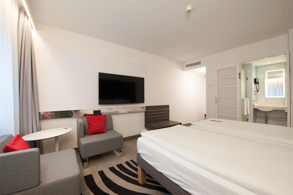 Novotel Muenchen City Esterno foto